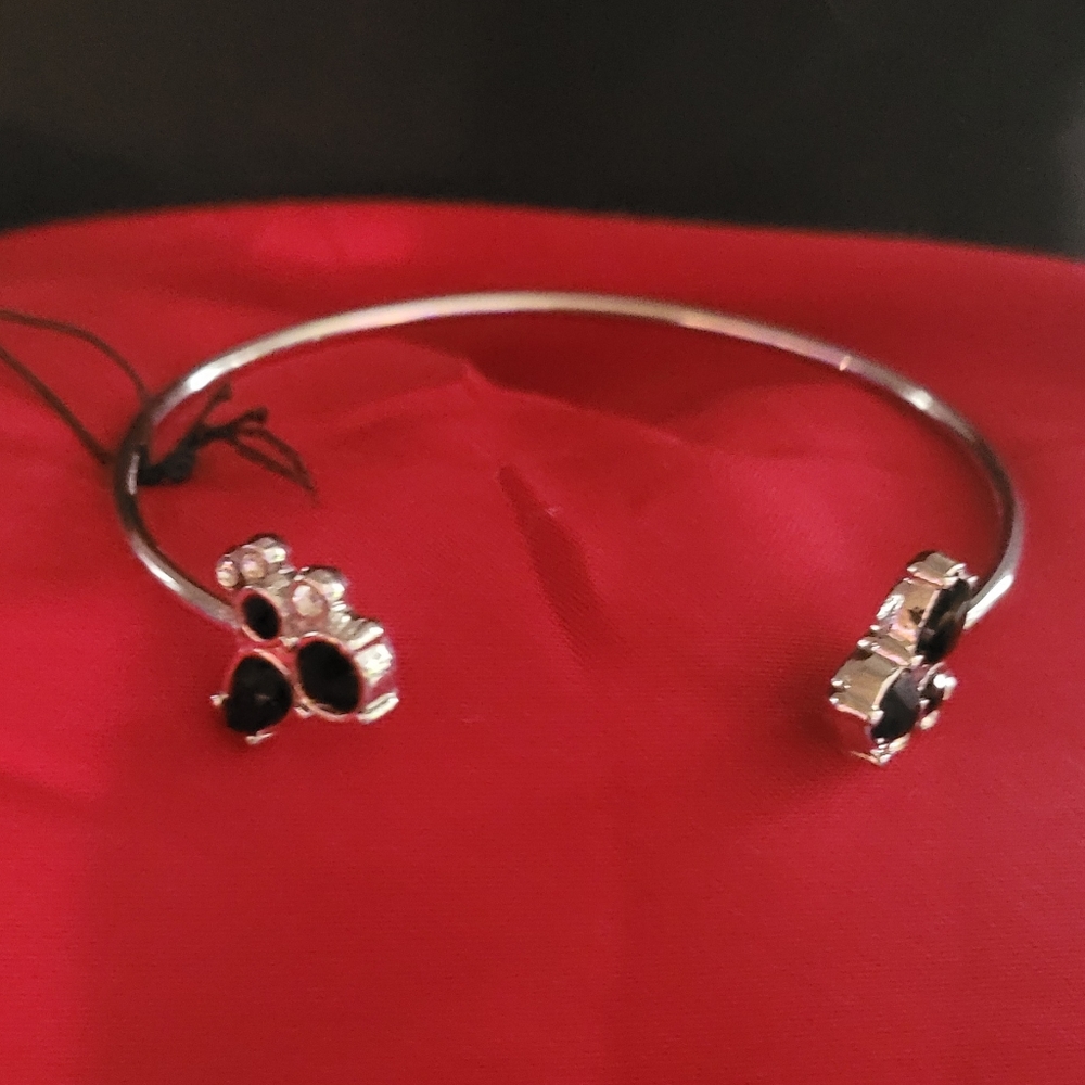 Paparazzi Bracelet NEW